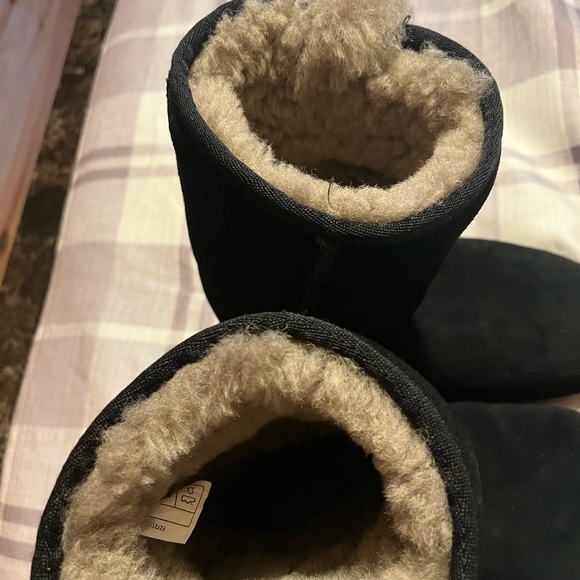 Kookaburra by Ugg Black and Cream Winter Boots - Picture 5 of 10